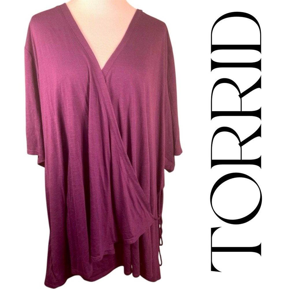NWT Torrid 6 blouse